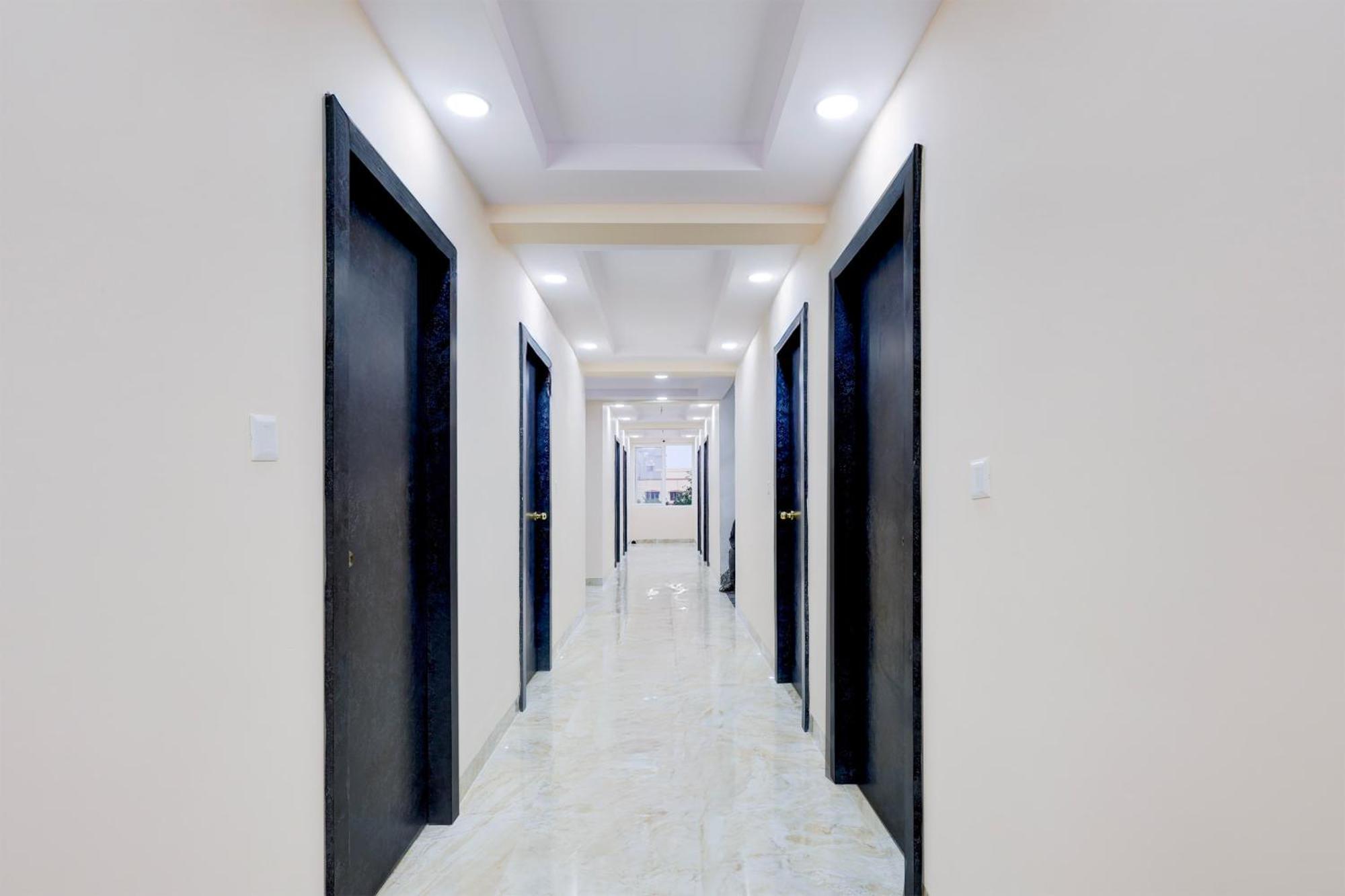 Super Townhouse Mvp Sector With Kailasagiri Hill View Pedda Waltair Dış mekan fotoğraf